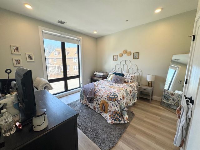 1700 Dorchester Ave 207, Boston, MA 02122