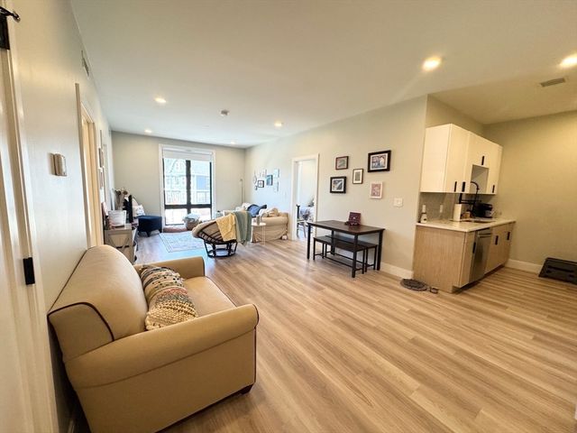 1700 Dorchester Ave 207, Boston, MA 02122