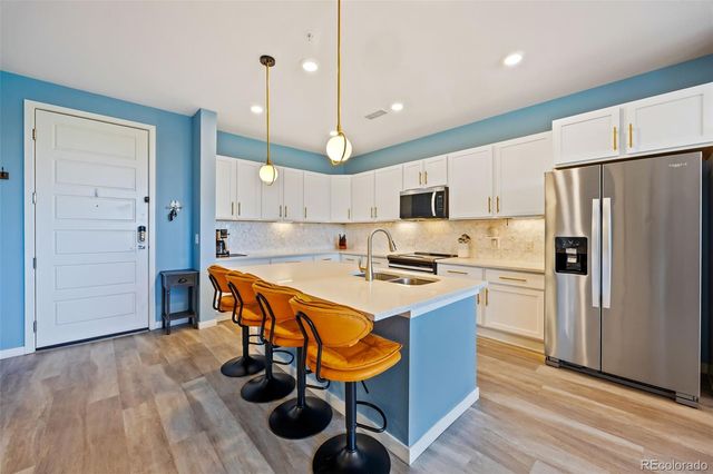 420 E Fremont Place 201, Centennial, CO 80122