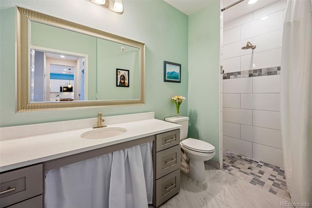 420 E Fremont Place 201, Centennial, CO 80122