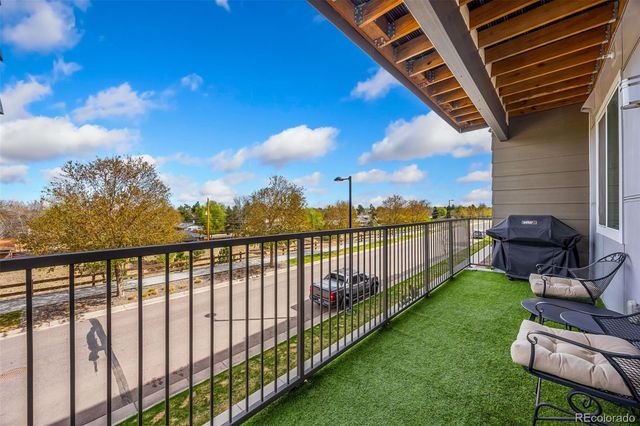 420 E Fremont Place 201, Centennial, CO 80122