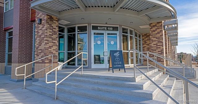 420 E Fremont Place 201, Centennial, CO 80122