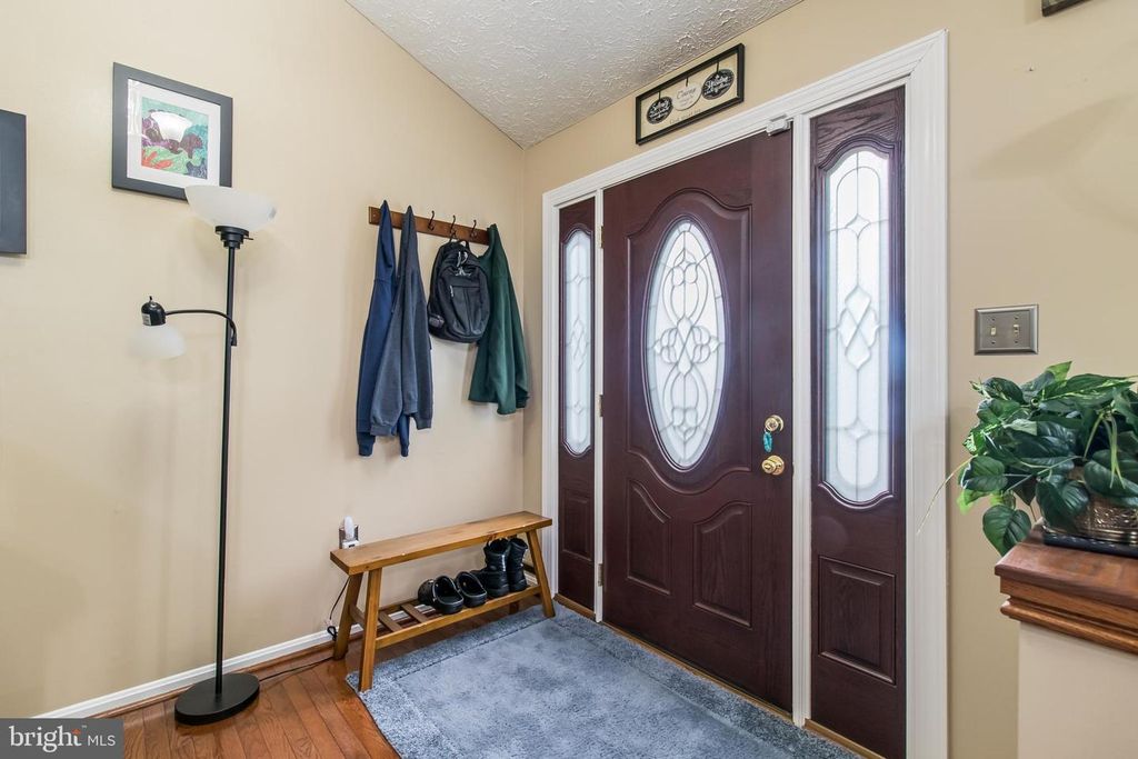 Image 15 of property listing at 5086 BLUEHEAD CT, Waldorf, MD 20603