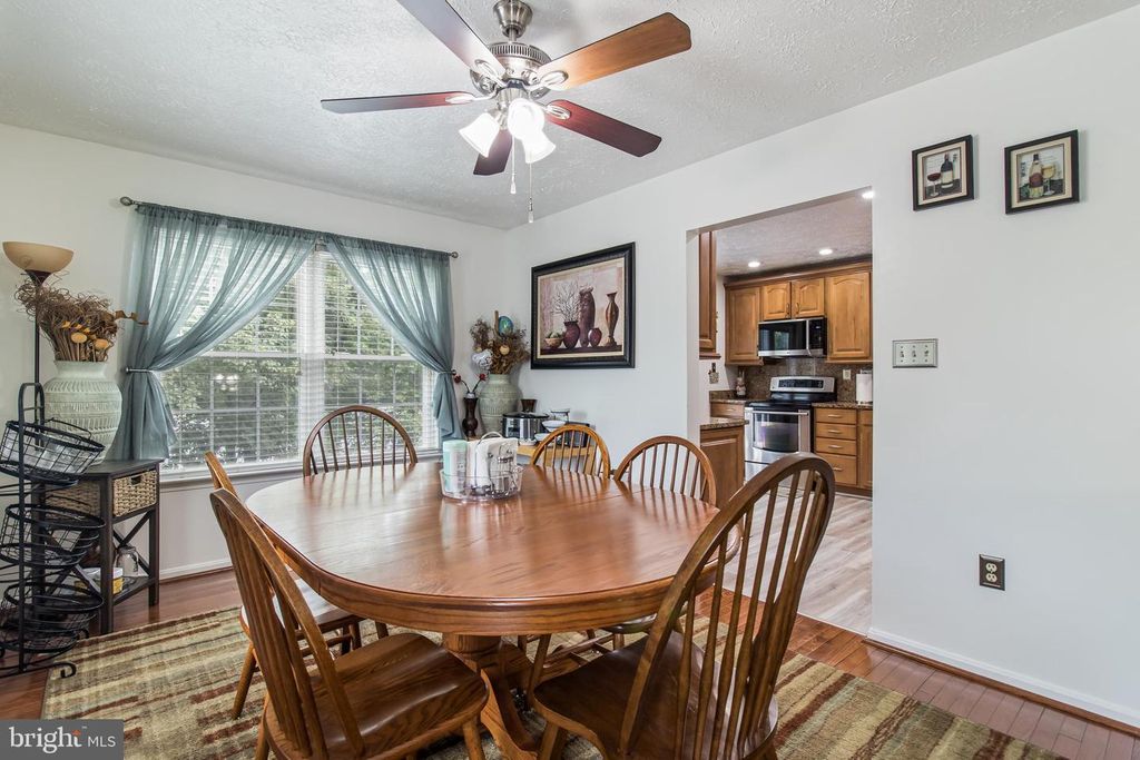 Image 24 of property listing at 5086 BLUEHEAD CT, Waldorf, MD 20603
