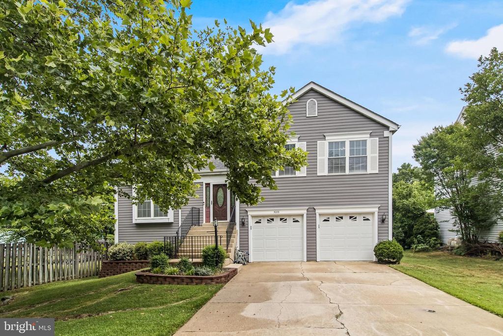 Image 9 of property listing at 5086 BLUEHEAD CT, Waldorf, MD 20603