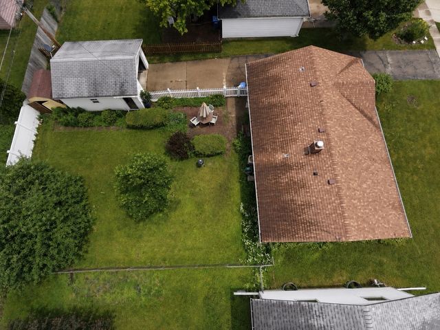 213 River Drive, Dekalb, IL 60115