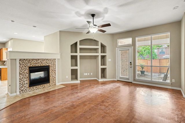 1304 Pheasant Run, Crowley, TX 76036