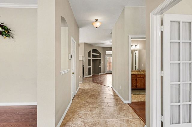 1304 Pheasant Run, Crowley, TX 76036