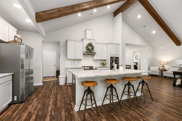 611 Meadow Xing Crossing, Magnolia, TX 77355