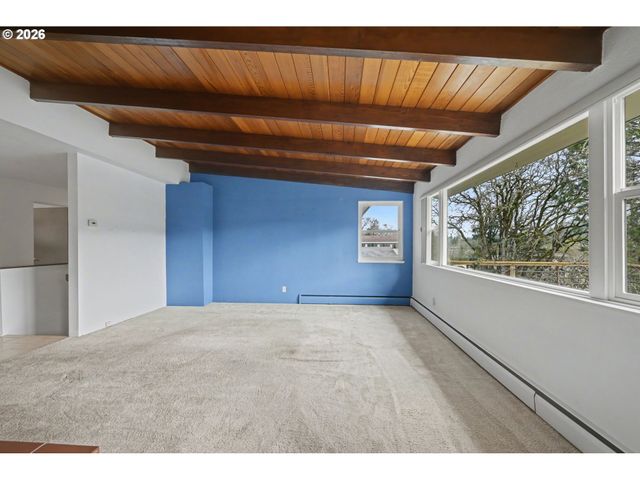 3855 FERRY St, Eugene, OR 97405