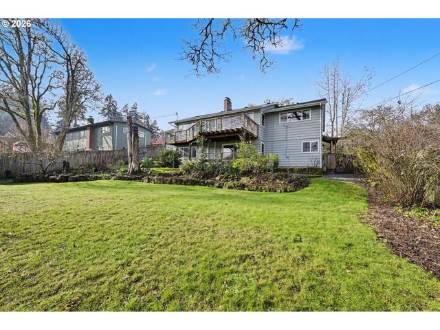 3855 FERRY St, Eugene, OR 97405