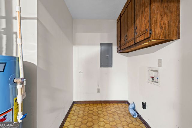 447 Adams Road, Fayetteville, GA 30214