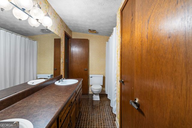 447 Adams Road, Fayetteville, GA 30214