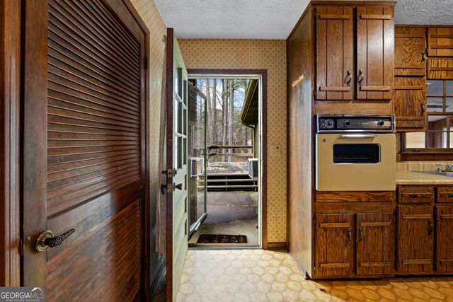 447 Adams Road, Fayetteville, GA 30214