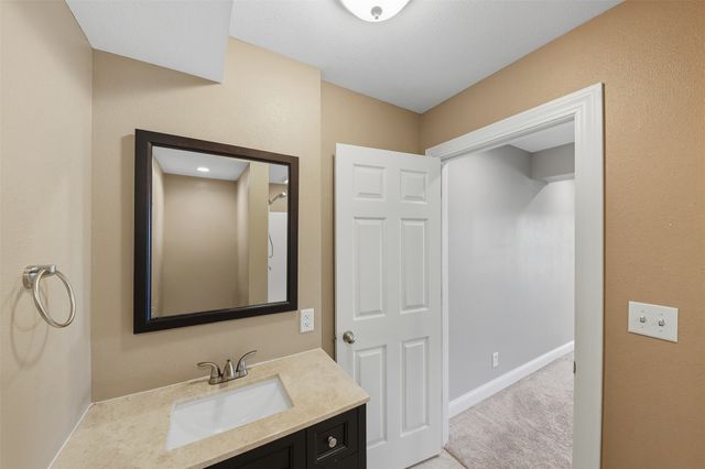 33975 663rd Avenue, Maxwell, IA 50161