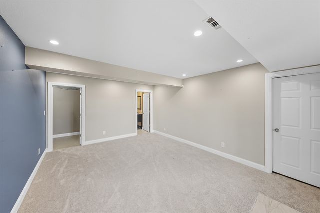 33975 663rd Avenue, Maxwell, IA 50161