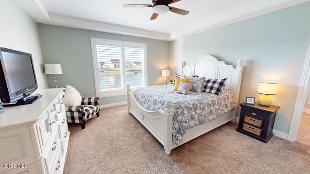 25217 Rocky Harbour Drive, Perrysburg, OH 43551