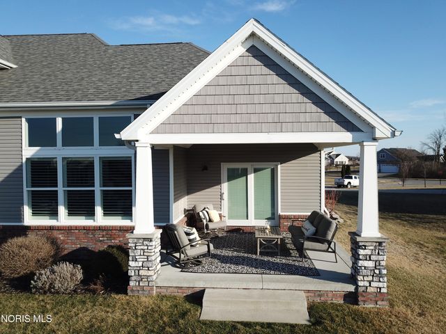 25217 Rocky Harbour Drive, Perrysburg, OH 43551