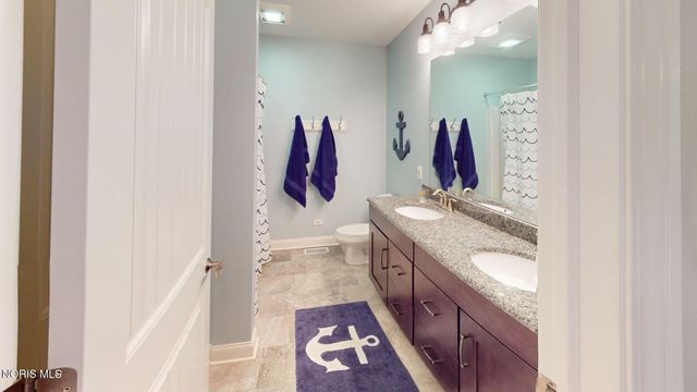 25217 Rocky Harbour Drive, Perrysburg, OH 43551