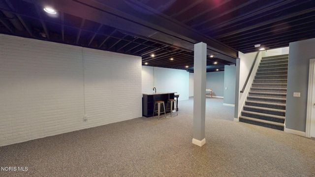 25217 Rocky Harbour Drive, Perrysburg, OH 43551