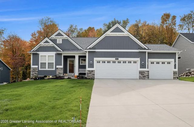 11469 Windswept Drive, Grand Ledge, MI 48837