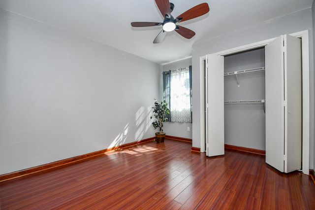 11414 Chariot Drive, Stafford, TX 77477