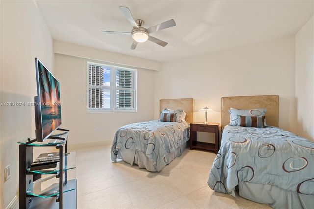 20000 E Country Club Drive 610, Aventura, FL 33180