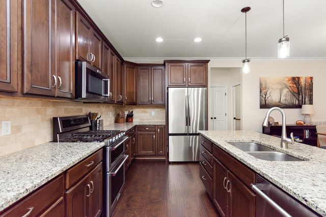 2549 Hessey Pass, Mount Juliet, TN 37122