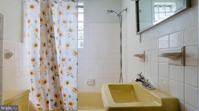 223 FITZWATERTOWN RD, Willow Grove, PA 19090