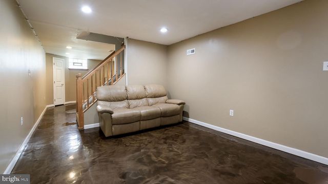 223 FITZWATERTOWN RD, Willow Grove, PA 19090