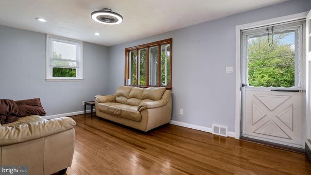223 FITZWATERTOWN RD, Willow Grove, PA 19090