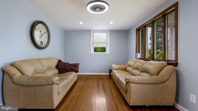 223 FITZWATERTOWN RD, Willow Grove, PA 19090