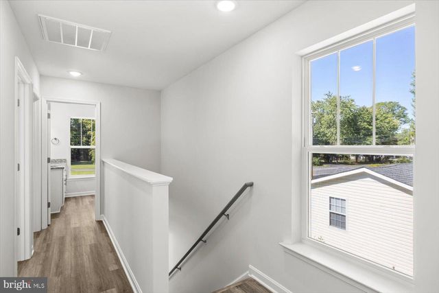 703 MATTOX AVE, Colonial Beach, VA 22443