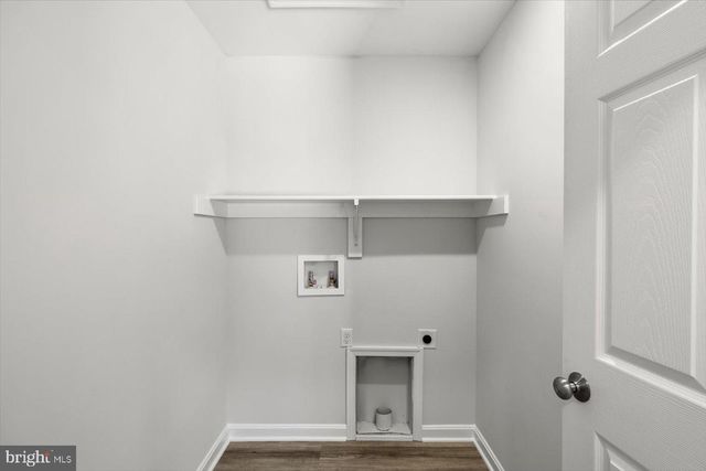 703 MATTOX AVE, Colonial Beach, VA 22443