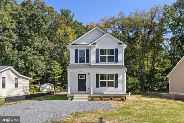 703 MATTOX AVE, Colonial Beach, VA 22443