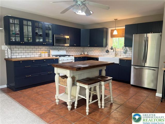 199 Lower Valley Drive, Polk Twp, PA 18058