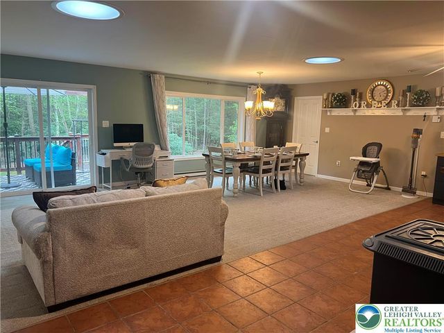 199 Lower Valley Drive, Polk Twp, PA 18058