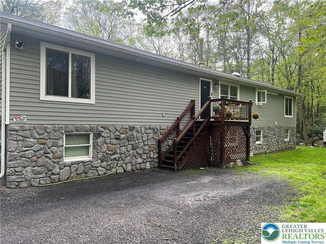 199 Lower Valley Drive, Polk Twp, PA 18058