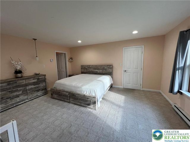 199 Lower Valley Drive, Polk Twp, PA 18058