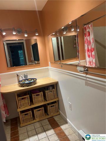 199 Lower Valley Drive, Polk Twp, PA 18058