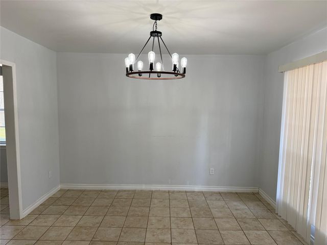 1014 Robinson Street, Alvin, TX 77511