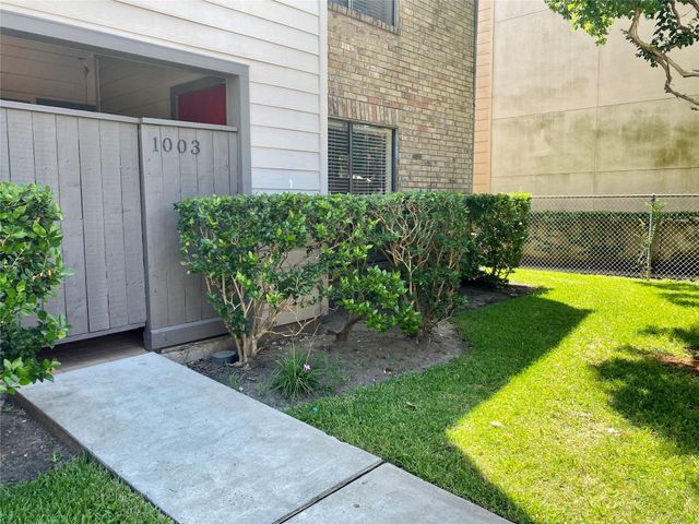 2025 Augusta Drive 1003, Houston, TX 77057