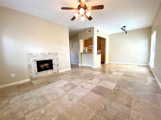 2025 Augusta Drive 1003, Houston, TX 77057