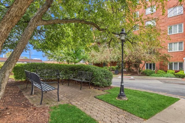 6530 W Irving Park Road 501, Chicago, IL 60634