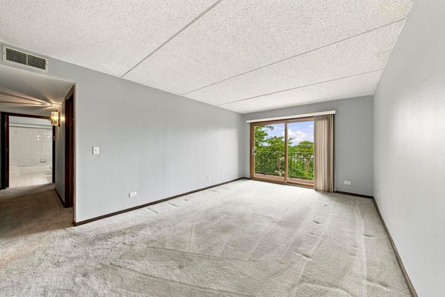 6530 W Irving Park Road 501, Chicago, IL 60634