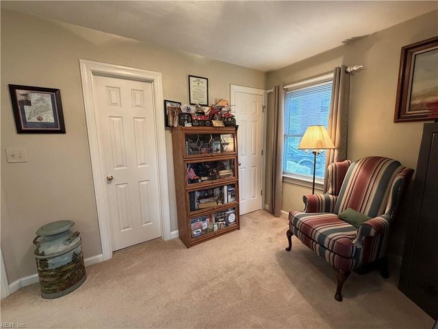 810 Hedgerow CT, Chesapeake, VA 23322