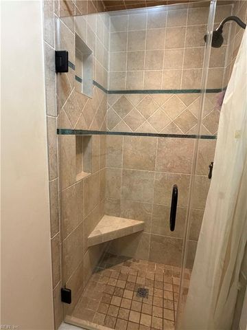 810 Hedgerow CT, Chesapeake, VA 23322