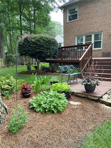 810 Hedgerow CT, Chesapeake, VA 23322