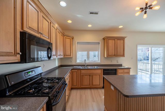 709 GREEN ST, Bridgeport, PA 19405