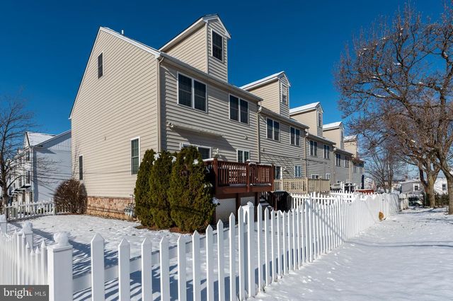 709 GREEN ST, Bridgeport, PA 19405